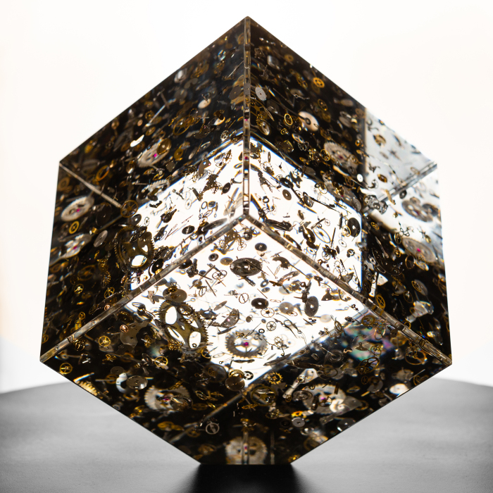 Sculpture "Time Squared" large cube