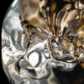 Sculpture "Lost in Time" small skull