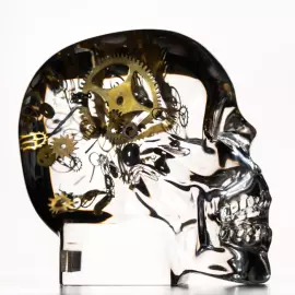 Sculpture "Lost in Time" small skull