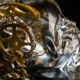 Sculpture "Lost in Time" small skull