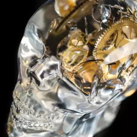 Sculpture "Lost in Time" small skull