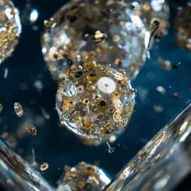 Скульптура "Galaxy. Парад планет" с подставкой