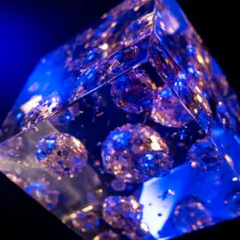 Скульптура "Galaxy. Парад планет" с подставкой