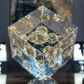 Скульптура "Galaxy. Парад планет" с подставкой