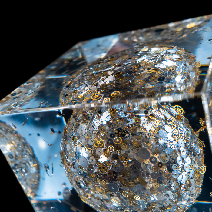 Sculpture "Gravity"