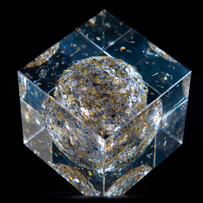 Sculpture "Gravity"