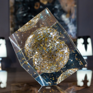 Sculpture "Gravity"