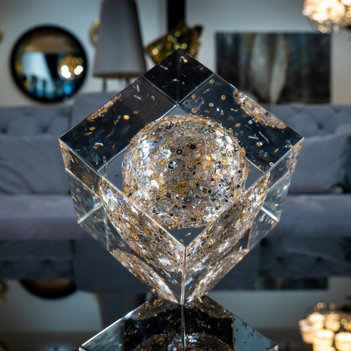 Sculpture "Gravity"
