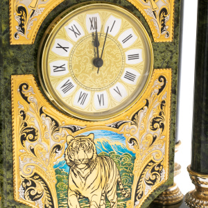 Mantel clock made of serpentine "Tiger" Zlatoust