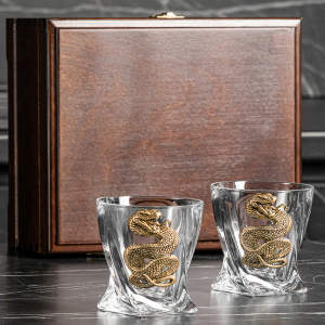 A set of glasses for whiskey "Snake. Quadro" for 2 persons, in a box