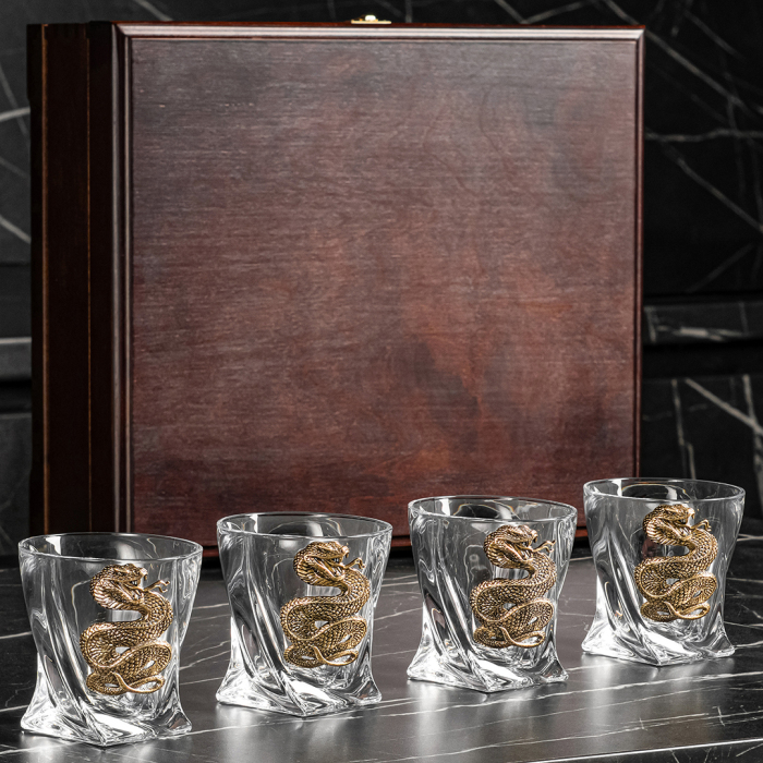 A set of glasses for whiskey "Snake. Quadro for 4 people, in a box