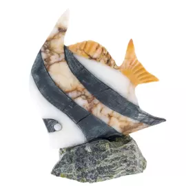 Скульптура из камня "Рыбка"