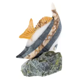 Скульптура из камня "Рыбка"