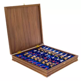 Шахматы из дуба искусственного морения "Футбол - ЦСКА"