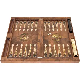 Нарды из янтаря "Саванна. Лев" коллекции "Классика" Нарды из янтаря "Саванна. Лев" коллекции "Классика"