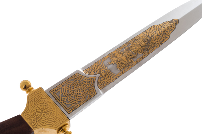 Gift set "Hunting" with a wall charm and a dagger "Shark"
