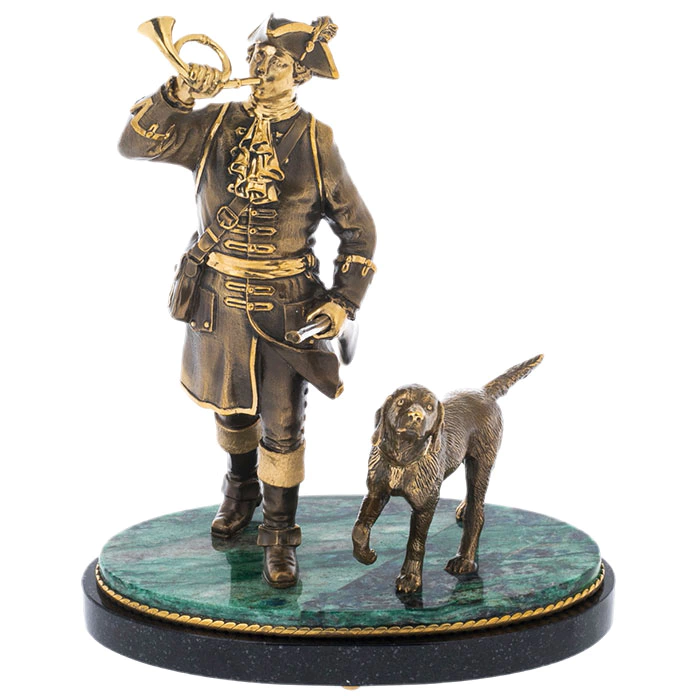 Gift set "Tsar's Hunt" with the book "Russian hunting. Royal" and a statuette