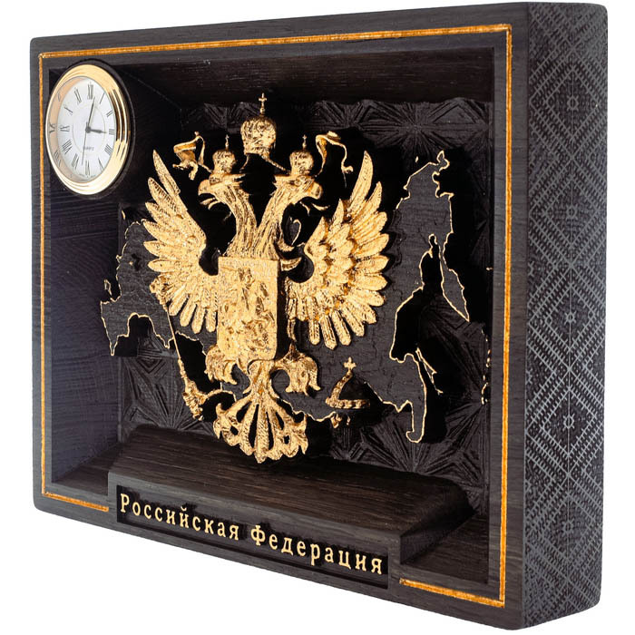 Gift set made of stained oak with murals and whiskey glasses