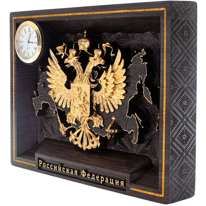 Gift set made of stained oak with murals and whiskey glasses