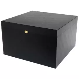 Suvorov gift set with book and statuette