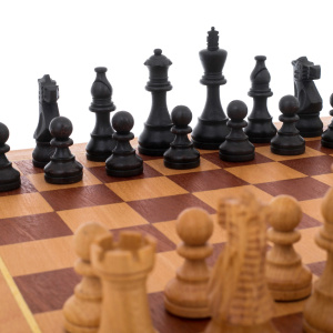 Chess made of beech "Staunton Beech"