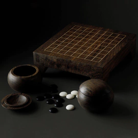Set for playing Go made of stained oak "Morwood" with brass