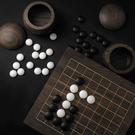 Set for playing Go made of stained oak "Morwood" with brass