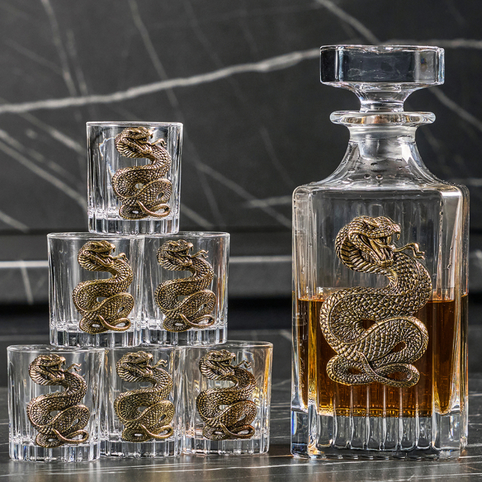 A set for whiskey "Snake. Timeless" with a damask, glasses and glasses, for 6 people, in a casket