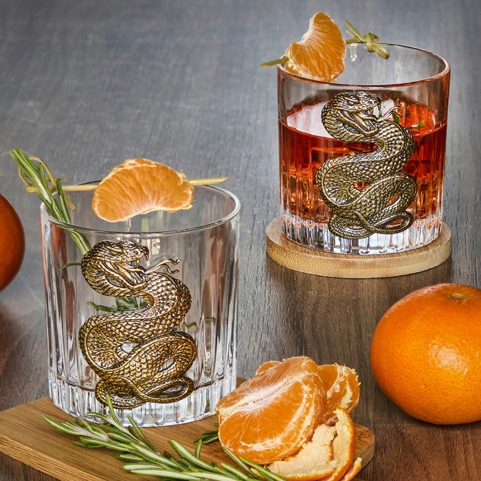 A set for whiskey "Snake. Timeless" with a damask, glasses and glasses, for 6 people, in a casket