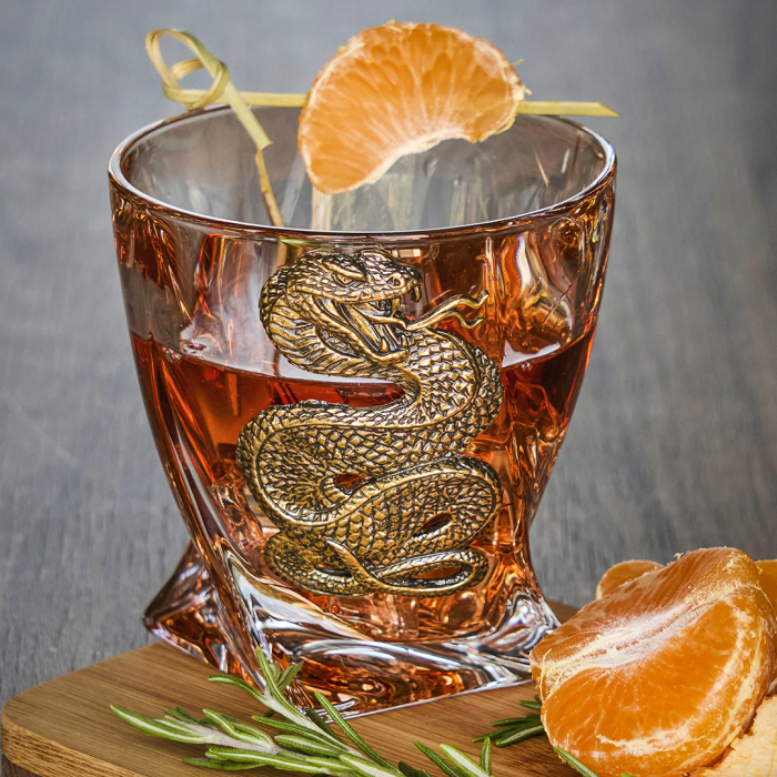 A set of glasses for whiskey "Snake. Quadro" for 2 persons, in a box