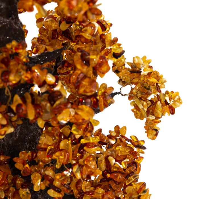 Souvenir made of amber "Money oak"
