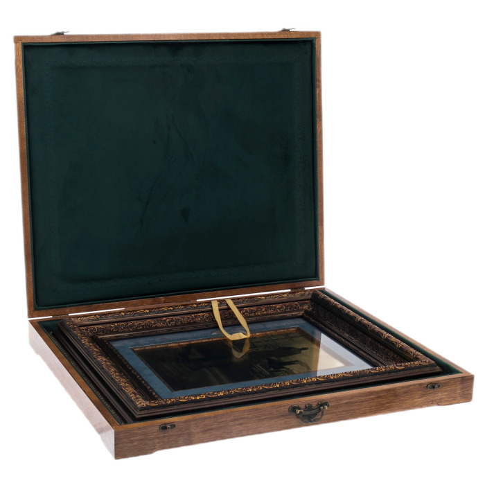 Painting on gold "Felix Dzerzhinsky" in a box
