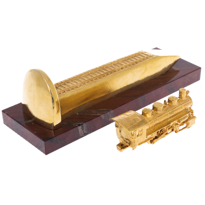 Souvenir on jasper "Locomotive on a crutch" Zlatoust