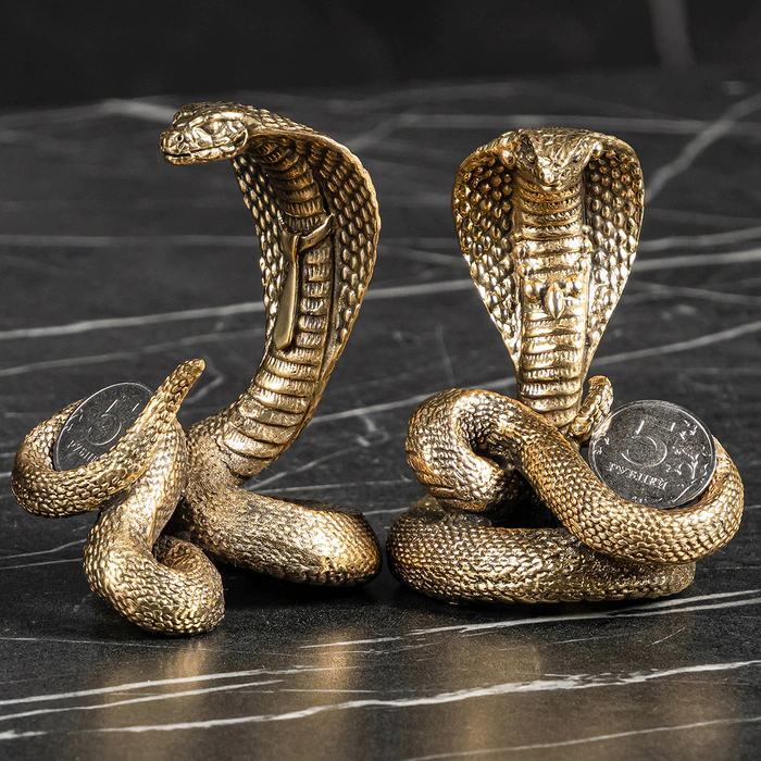 Set of figurines "Snakes with coins" 2 pcs.