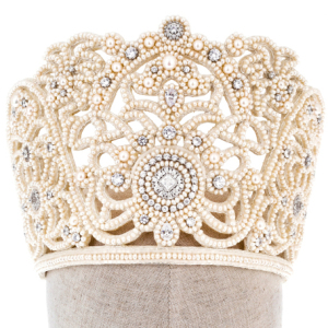 Exclusive author's work "Wedding crown of Novgorod province, XIX century" with Orenburg shawl