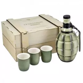 Porcelain damask "Garnet" with stacks, for 3 persons