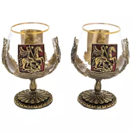 A set of 2 glasses for cognac "Moscow" in a wooden box