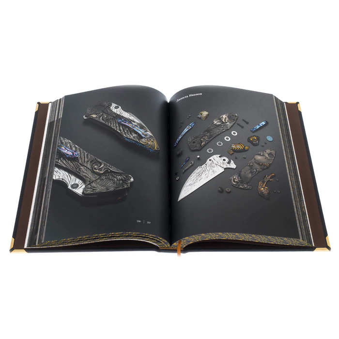 The leather-bound book "Guild of Master Gunsmiths. A quarter of a century" in a box