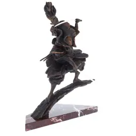 Авторская скульптура из бронзы "Катана мастер" на мраморной подставке