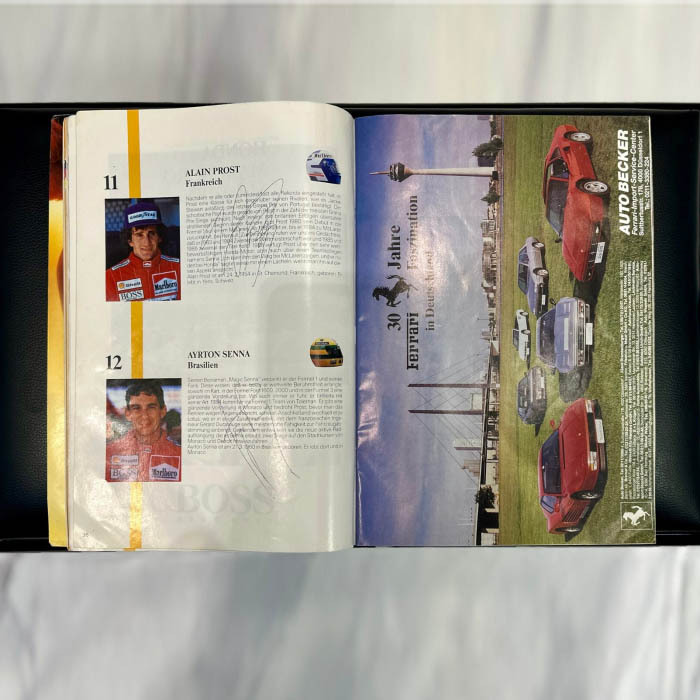 A magazine with 14 autographs of racing drivers: Ayrton Senna, Alain Prost, Jonathan Palmer, Nigel Mansell, Riccardo Patrese and others