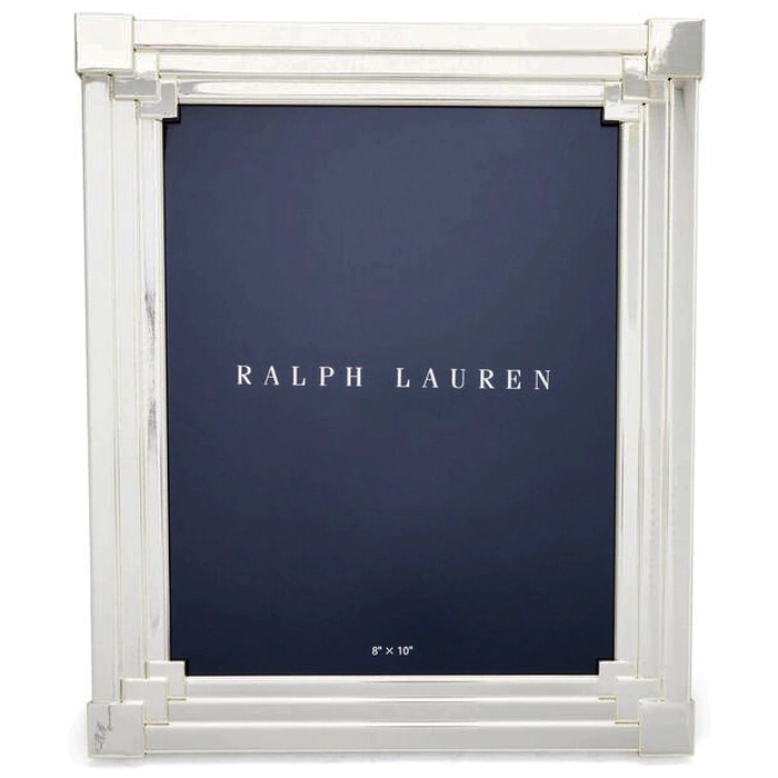 The Gammond photo frame is large