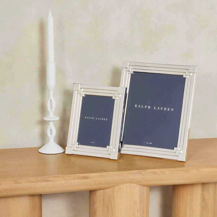 The Gammond photo frame is large
