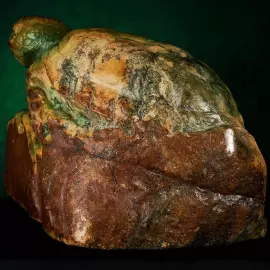 Авторская скульптура из нефрита "Морская черепаха"