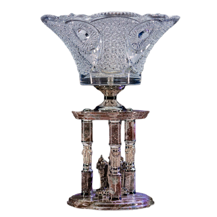 Fruit or candy bowl "Knights"