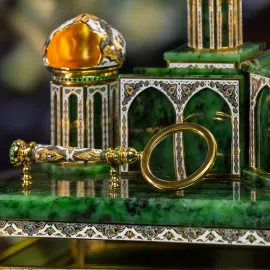 Письменный набор из нефрита "Благодатное Сияние"