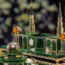 Письменный набор из нефрита "Благодатное Сияние"