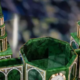 Письменный набор из нефрита "Благодатное Сияние"