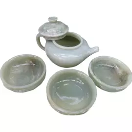 Тарелка сувенирная на подставке, Златоуст