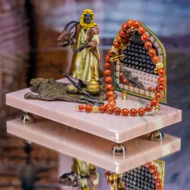 Композиция из мрамора "Щедрый дар"