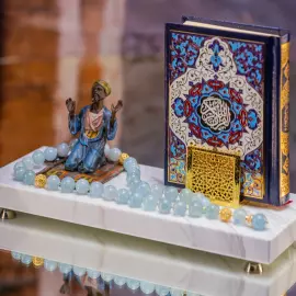 Композиция из белого мрамора "Сокровища Востока"